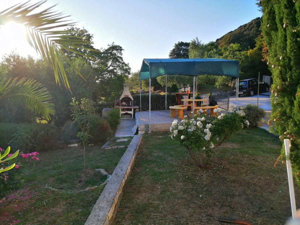 Apartments Fafandjel Rab Town Exterior photo